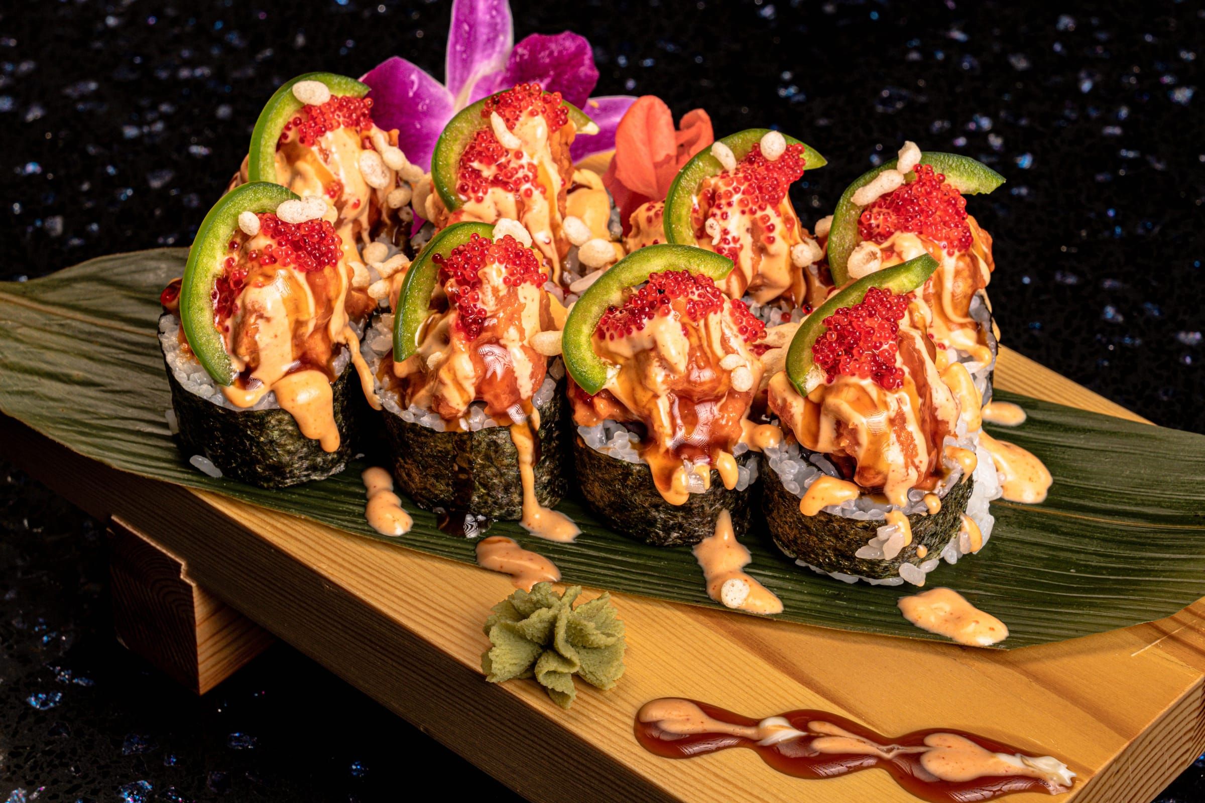 Spicy tuna crunch roll