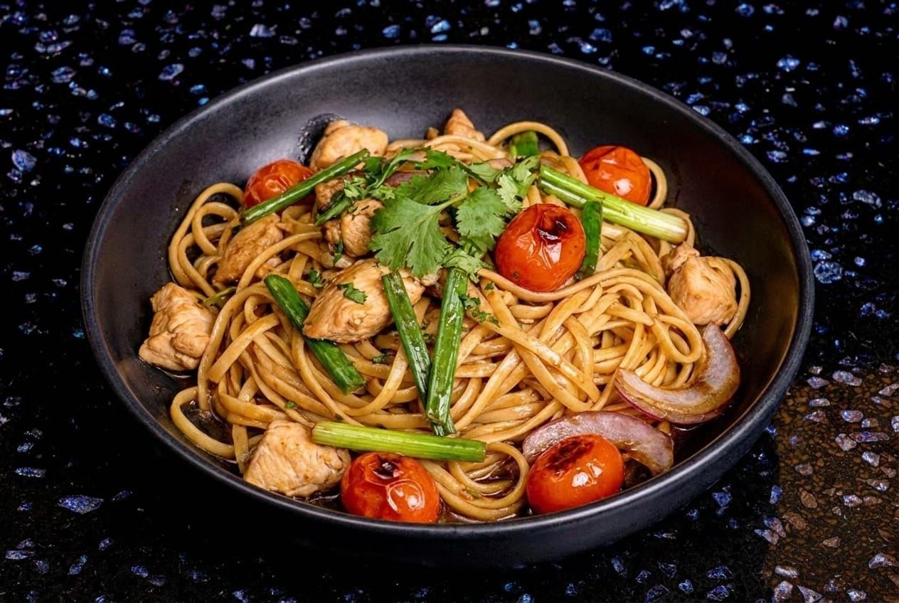 Stir-Fried Noodles with Chicken